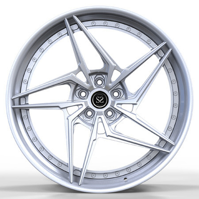 جنوط عجلات من سبائك الألومنيوم مكونة من قطعتين ، عجلات سيارة GTB ذات اللون الفضي المفرط